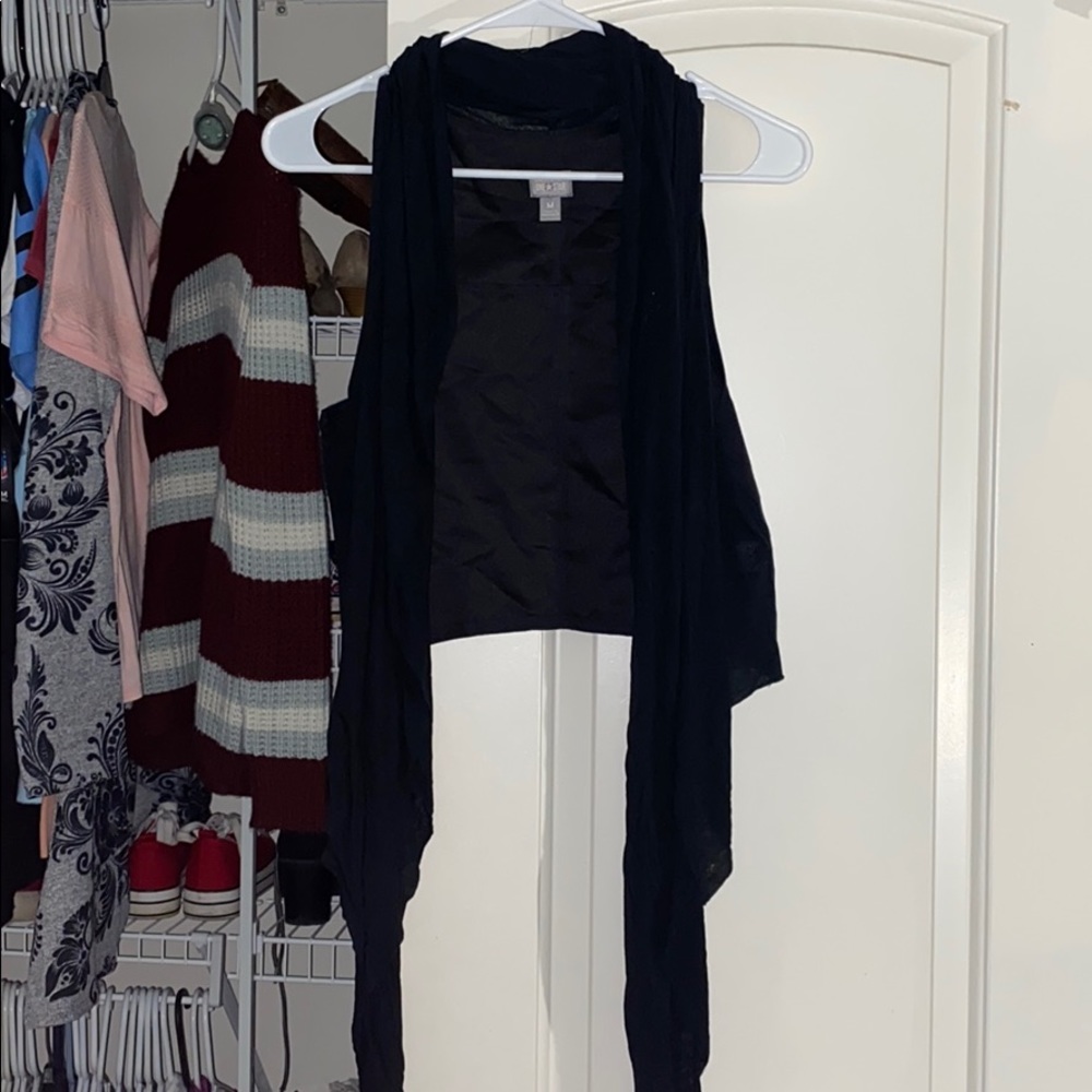 Converse vest